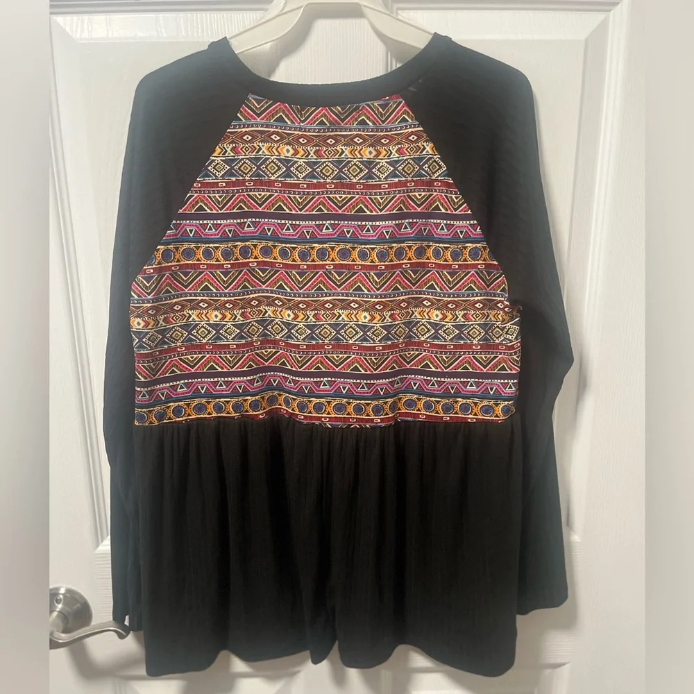NEW Haptics BLACK RIB RAGLAN AZTEC BABYDOLL LONG SLEEVE TOP SIZE S, M, L - Picture 3 of 8